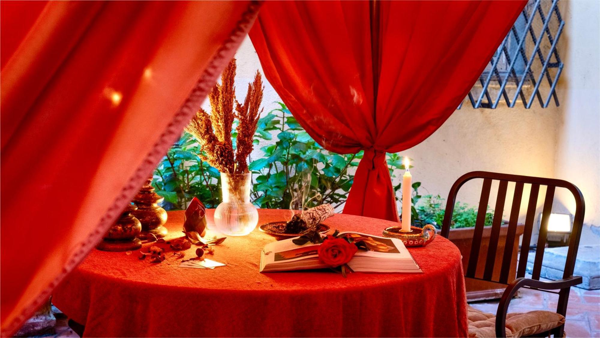 House Of Magic - Due Torri Apartment Bologna Exterior photo